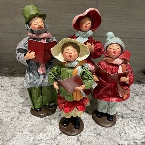 Vintage Apex Paper Mache Holiday Family Christmas Carollers